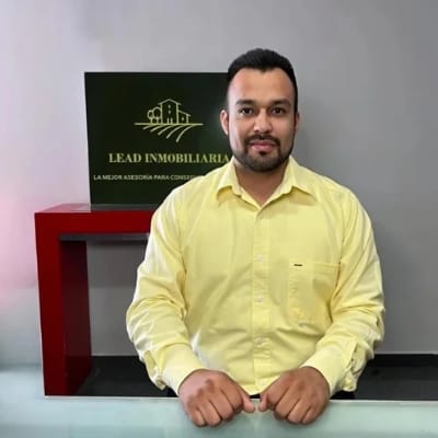 David Nava – Profesional jurídico LEAD Inmobiliaria